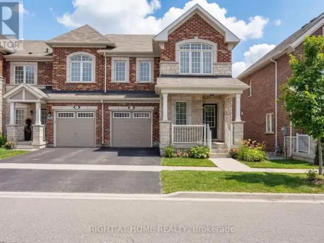 For Rent 4 Bedroom Townhouse Milton ON DS104470840