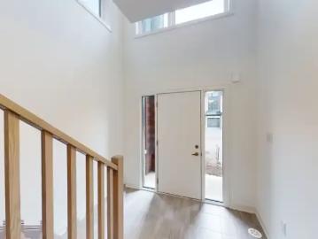 For Rent 4 Bedroom Townhouse Barrie ON DS102752536
