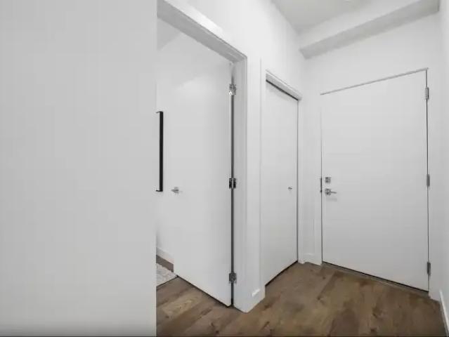 For Rent 4 Bedroom Townhouse Calgary AB DS105198640