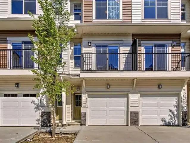 For Rent 4 Bedroom Townhouse Calgary AB DS105226599