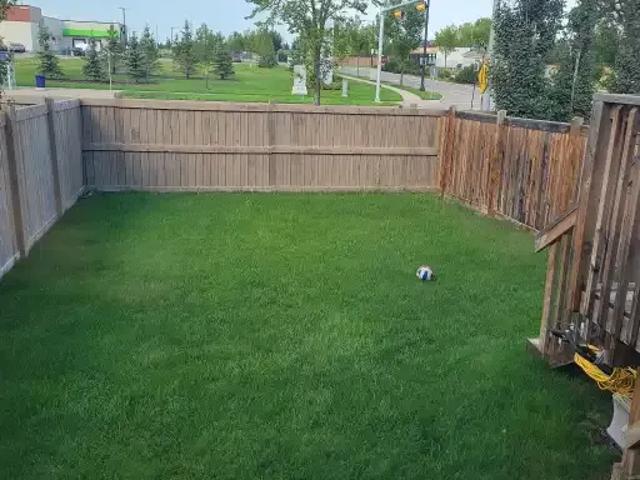 For Rent 4 Bedroom Townhouse Edmonton AB DS104506788