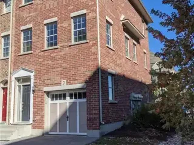 For Rent 4 Bedroom Townhouse Kitchener ON DLS103840306