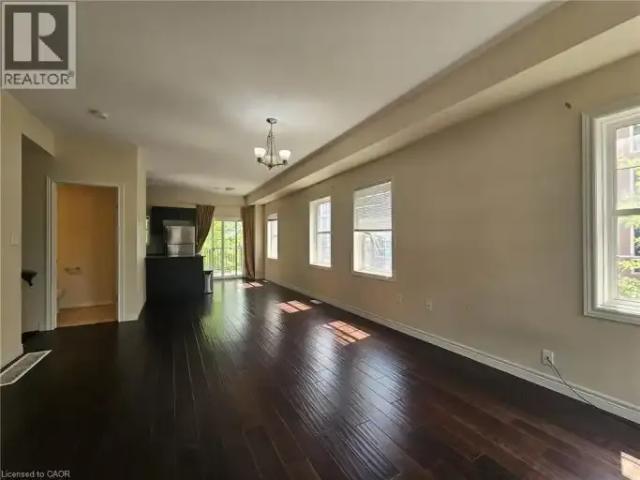 For Rent 4 Bedroom Townhouse Kitchener ON DS105654237