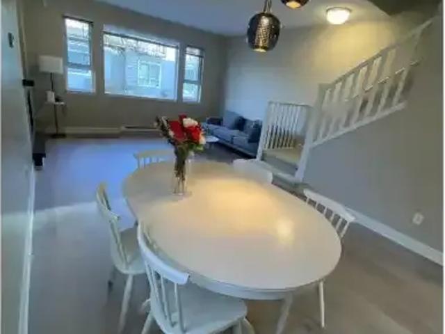 For Rent 4 Bedroom Townhouse Richmond BC DS105467424