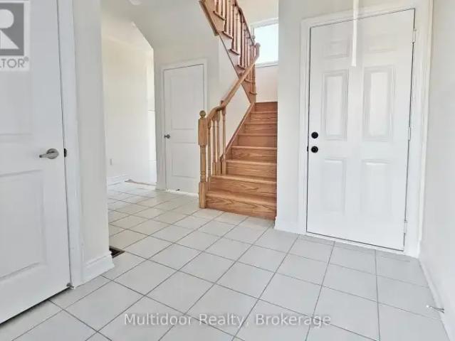 For Rent 4 Bedroom Townhouse Vaughan ON DS104842114