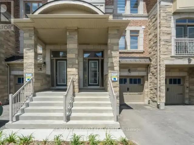 For Rent 4 Bedroom Townhouse Vaughan ON DS105378530