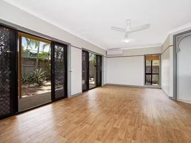 Deal! 4 Boston Crescent, Douglas, QLD 4814