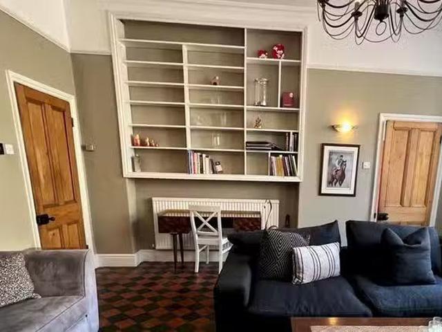 Deal! 4 BR Manchester Road