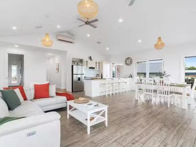 For Rent! 4 BR Skyline Road