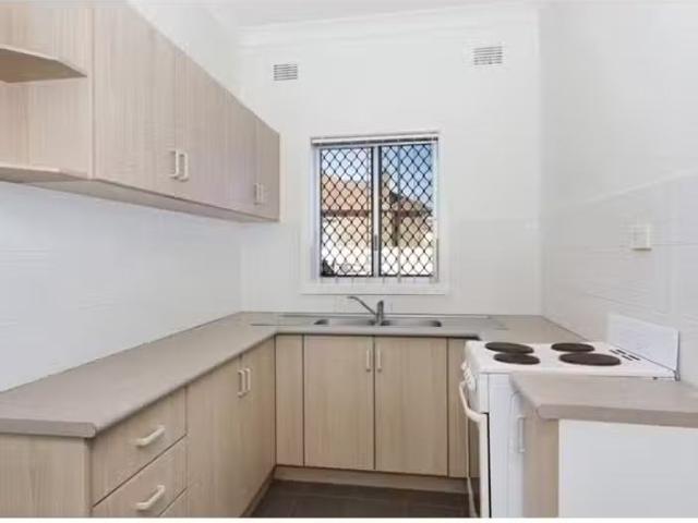 Just in! 4 BR 16 Turpin Avenue, WARRAWONG House for rent List.