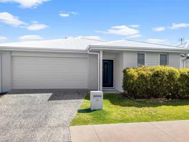 Unique 4 BR 18 Capri Street, Caloundra West, QLD 4551