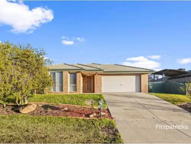 Cozy 4 BR 11 Quandong Place, Forest Hill House for rent Liste.