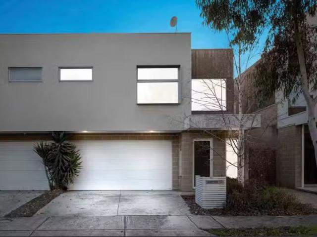 Cheap 4 BR 12 Luzon Way, Sunshine West, VIC 3020