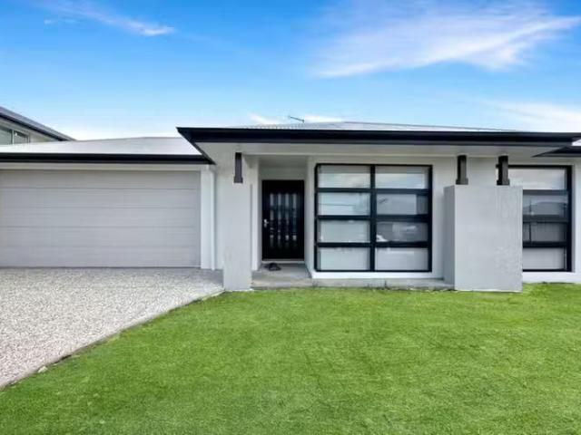 Nice 4 BR 13 Ascot Cct, PALMVIEW, QLD 4553 House for Rent