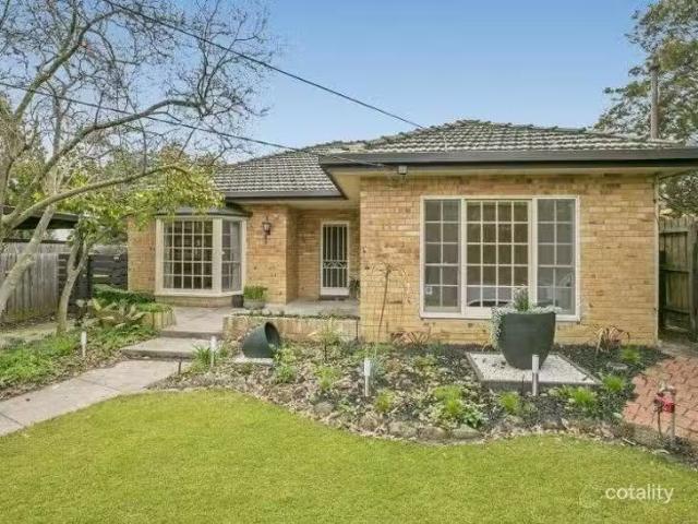 Charming 4 BR 1 Camelia Street, Box Hill, VIC 3128