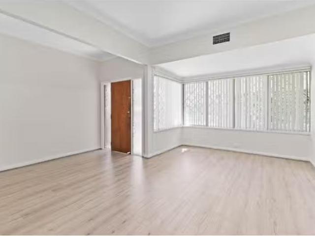 For Rent! 4 BR 281 Fowler Road, Guildford House for rent List.