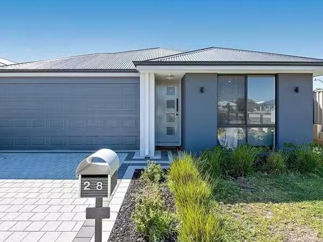 New 4 BR 28 Addington Loop, Piara Waters, WA 6112