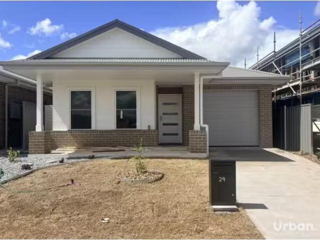 Just in! 4 BR 29 Cappella Street, North Rothbury House for ren.