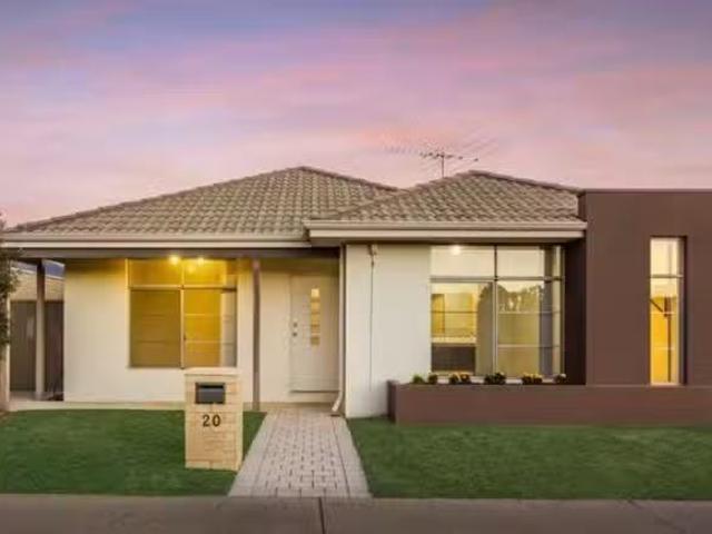 New 4 BR 20 Beauchamp Loop, Wellard, WA 6170