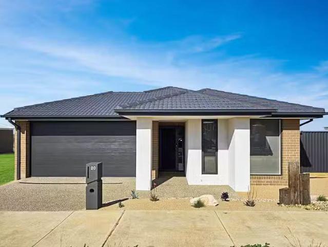 Rental! 4 BR 20 Cordyline Street, Mount Duneed, VIC 3217