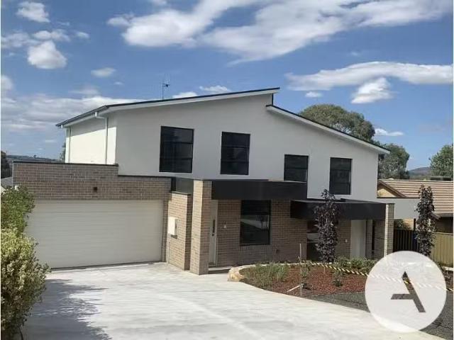 Cheap 4 BR 2/14 Eleanora St, Fisher Townhouse for rent Listed.