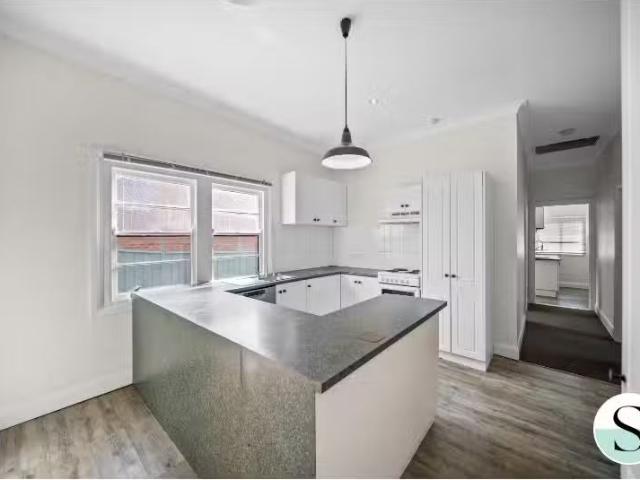 Cozy 4 BR 21 Lewers Street, Belmont House for rent Listed by.