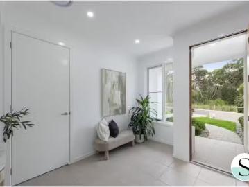 For Rent! 4 BR 23A Allora Circuit, Nords Wharf House for rent.
