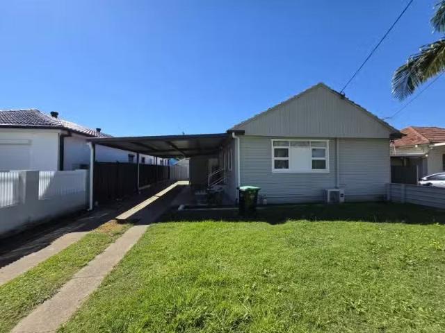 Unique 4 BR 38 Willis Street, Lansvale House for rent Listed.