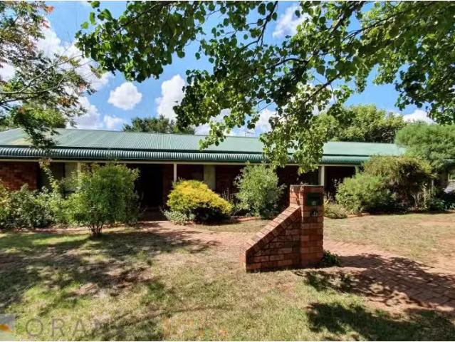 Rental! 4 BR 30 Avondale Drive, Orange House for rent Listed.