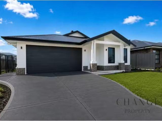 Rental! 4 BR 3 Asprey Street, Cooranbong House for rent Liste.