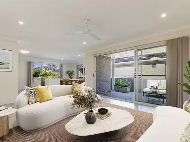 Unique 4 BR 3 Eugenia Close, Kenmore, QLD 4069