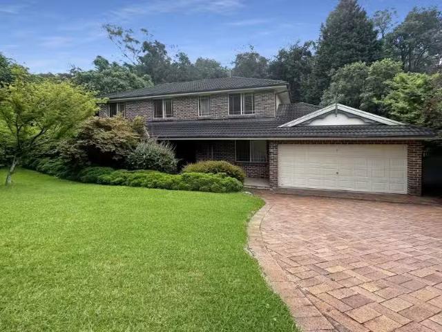 Nice 4 BR 3 Lugano Court, Springwood House for rent Listed by.