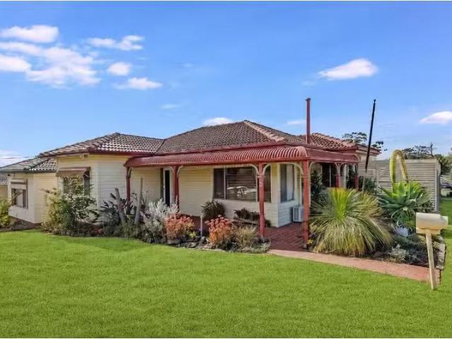 Deal! 4 BR 45 Dennis Street, Greystanes House for rent Listed.