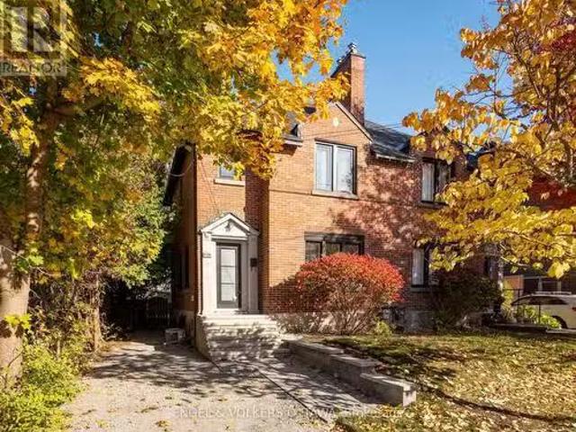 Deal! 4 BR 475 Golden Avenue, Ottawa, ON, K2A 2E4 house for.