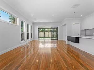 Cheap 4 BR 47 Gordon Street, Glenelg, SA 5045