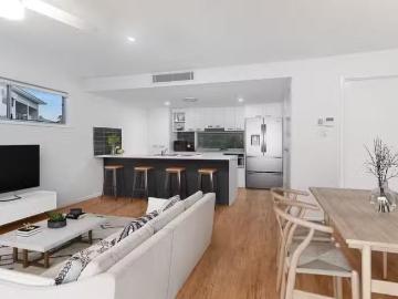 For Rent! 4 BR 40/62 Plucks Road, ARANA HILLS, QLD 4054 Town.