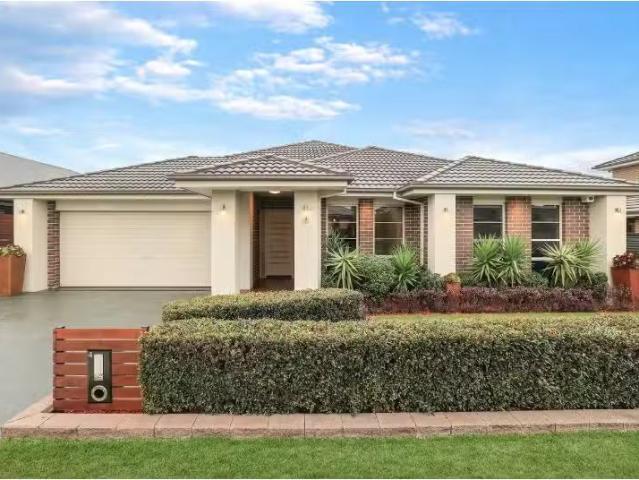 Just in! 4 BR 4 Carter Street, ORAN PARK House for rent Liste.