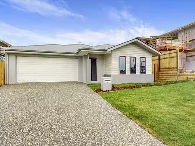 Just in! 4 BR 4 Radiance Crescent, Thornlands, QLD 4164
