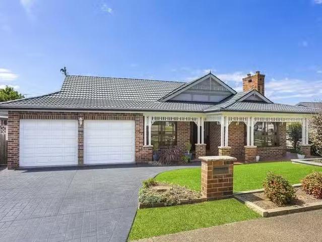 Charming 4 BR 54 Carter Road, Menai, NSW 2234