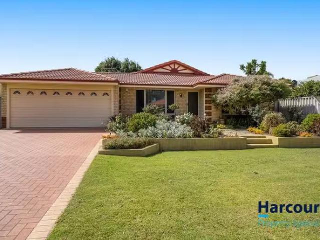 Charming 4 BR 55 Lydiard Retreat, CANNING VALE, WA 6155 Hous.