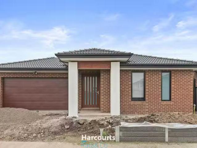 New 4 BR 5 Bittersweet Drive, Kalkallo, VIC 3064