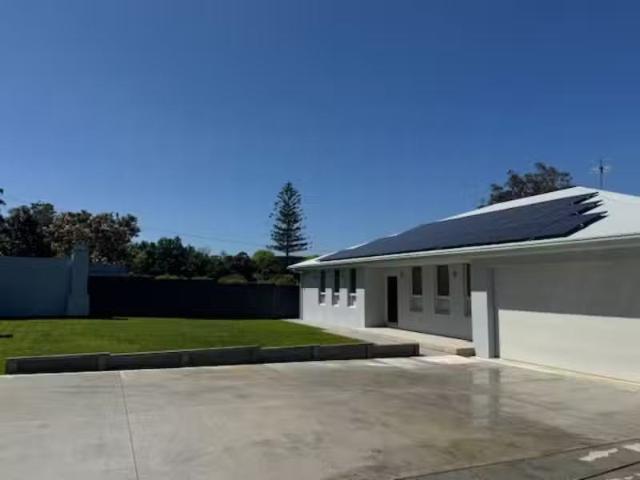 For Rent! 4 BR 60a Annangrove Road, KENTHURST House for rent.