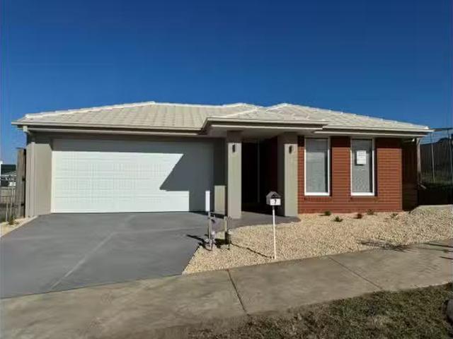 Rental! 4 BR 7 Napier Way, NAR NAR GOON NORTH, VIC 3812 Hous.