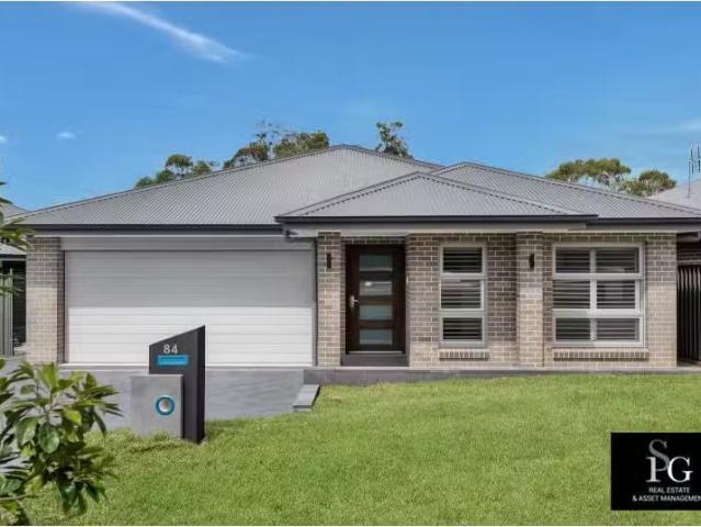 Rental! 4 BR 84 Hillgate Drive, Thornton House for rent Liste.