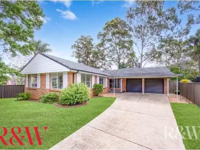 Just in! 4 BR 8 Swallow Place, Ingleburn House for rent Liste.