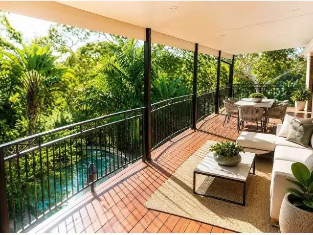 Unique 4 BR 8 Tatler Place, Woronora Heights House for rent L.