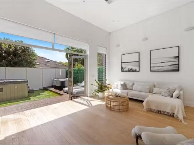 Cheap 4 BR 94 Blair Street, NORTH BONDI House for rent Listed.