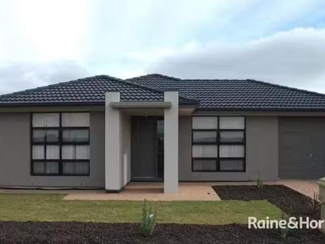Deal! 4 BR 961 Stebonheath Road, Munno Para West, SA 5115
