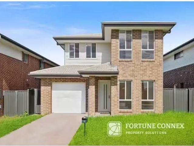 Cheap 4 BR 9 Callaghan Street, Marsden Park House for rent Li.
