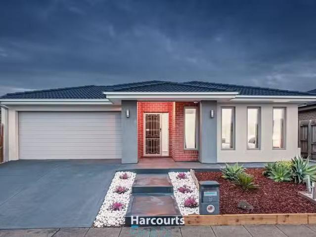 Unique 4 BR 9 Ingleby Street, Wollert, VIC 3750 House for Rent